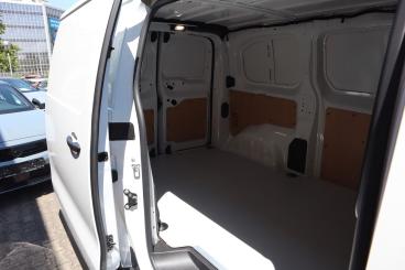 SPOTICAR Opel Vivaro Cargo Xl 2.2d Mt6 Ahk Kamera Allwetter Gebraucht -  Diesel Weiß - Ulm - 1201324395_3