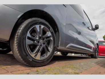 SPOTICAR Opel Zafira Life M 2.0 D Ruckkam Elek.schiebeturen Massagesitz Gebraucht - Familienauto Diesel Grau - Lünen - 1201185374_5