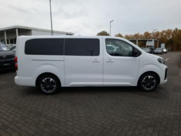 SPOTICAR Opel Zafira Life Xl Edition Bluehdi 180 Eat8 (euro 6e) Gebraucht - Familienauto Diesel Weiß - Berlin - 1201196060_4