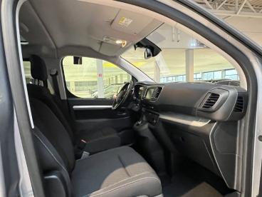 SPOTICAR Opel Zafira Life 2.0 D M At Edition Gebraucht - Familienauto Diesel Silber - Wilhelmshaven - 1201221121_5