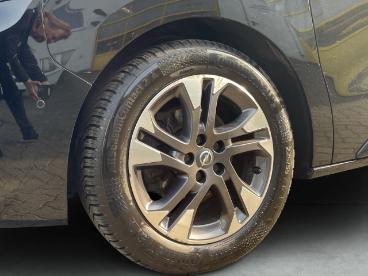 SPOTICAR Opel Zafira Life Panoramadach, 7 Einzelsitze ,elektr. Schiebeturen Gebraucht - Familienauto Diesel Schwarz - Schwerin - 1201249403_4