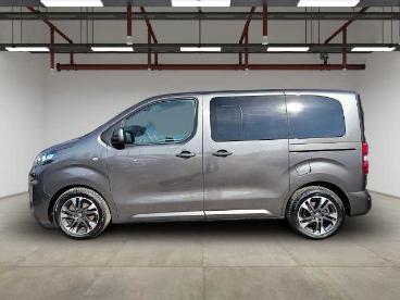 SPOTICAR Opel Zafira Life Edition S+ahk+allwetter+kam Gebraucht - Familienauto Diesel Grau - Rostock - 1201253716_3