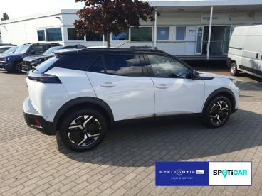 SPOTICAR Peugeot 2008 Gt Pt 130 Eat8 Pano Acc Shz Navi Grip-contr Gt Pt Gebraucht - Suv Benzin Weiß - Berlin - 1201319360_4