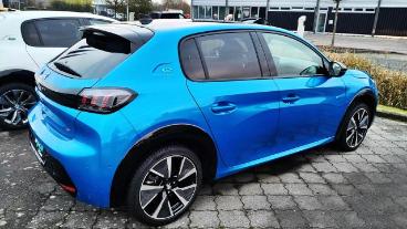 SPOTICAR Peugeot 208 Elektromotor 136 Gt Pack Gjr, Acc, 11kw Obc, Uvm.. Gebraucht - Kleinwagen Elektro  - Hollern-twielenfleth - 1201210224_5