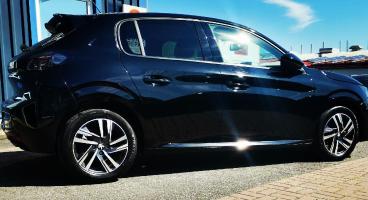 SPOTICAR Peugeot 208 Allure Pack, Automatik, Sitzheizung Gebraucht - Kleinwagen Benzin Schwarz - Coesfeld - 1201323430_5