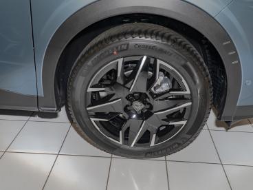 SPOTICAR Peugeot 3008 Allwetter Ahk Gebraucht - Suv Benzin  - Iserlohn - 1201215065_3