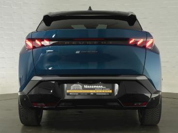 SPOTICAR Peugeot 3008 E Gt 73kwh+navi+led Matrix+360 Grad Kamera+schiebe Gebraucht - Suv Elektro Blau - Coesfeld - 1201343449_5