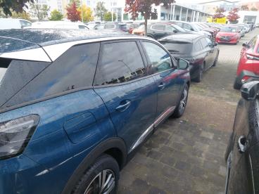 SPOTICAR Peugeot 3008 Allure Pack 130 Shz Navi Cam Gebraucht - Suv Benzin Blau - Jüterbog - 1201353964_4