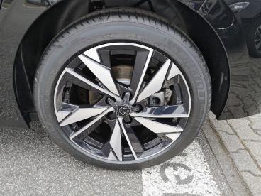SPOTICAR Peugeot 308 Allure Blue Hdi 130 Shz*navi Gebraucht - Limousine Diesel Schwarz - Heidelberg - 1201310987_3