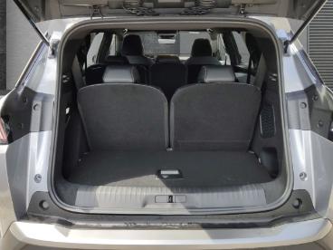 SPOTICAR Peugeot 5008 Allure Hybrid 6-at 7-sitzer Panorama-navigations-p Gebraucht - Suv Benzin  - Braunschweig - 1201189941_5