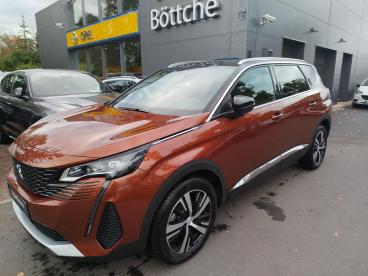 SPOTICAR Peugeot 5008 Gt Led/navi/7-sitze/ahk/shz/360°kamera Gebraucht - Suv Benzin  - Gräfenhainichen - 1201245678_2