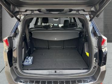 SPOTICAR Peugeot 5008 Gt 7-sitzer El. Panodach Navi Digitales Cockpit Le Gebraucht - Suv Diesel Schwarz - Hamburg - 1201344367_5