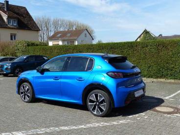 SPOTICAR Peugeot 208 E-208 Gt 136 Gebraucht - Kleinwagen Elektro Blau - Klingelbach - 1201263505_3