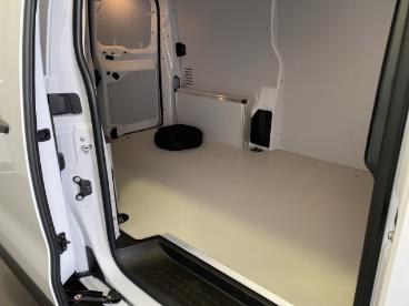 SPOTICAR Peugeot Expert E-expert Gebraucht -  Elektro Weiß - Aurich - 1201188762_5