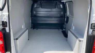 SPOTICAR Peugeot Expert E-expert Gebraucht -  Elektro Weiß - Freinsheim - 1201283436_5