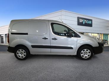 SPOTICAR Peugeot Partner Electric L1 Automatik; *komfort-paket *shz Gebraucht -  Elektro Grau - Frankfurt - 1201211566_4