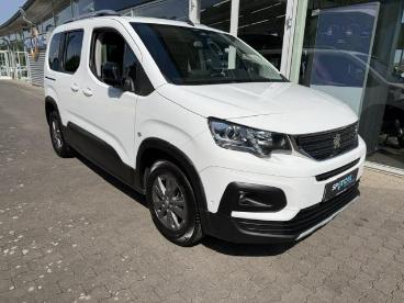 SPOTICAR Peugeot Rifter Allure Pack Navi Easy+ Sihzg Cam Klimaaut Gebraucht - Van Diesel Weiß - Gießen - 1201315857_2