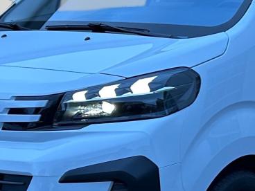 SPOTICAR Peugeot Traveller L2 2.2 Diesel 180 Eat8 Active Gebraucht - Van Diesel Weiß - Eisenach - 1201222537_5