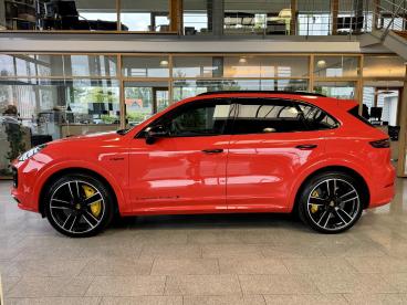 SPOTICAR Porsche Cayenne Turbo S E-hybrid, Sport-chrono, Pccb! Gebraucht - Suv Plug-in Hybrid Orange - Lilienthal - 1201359351_4