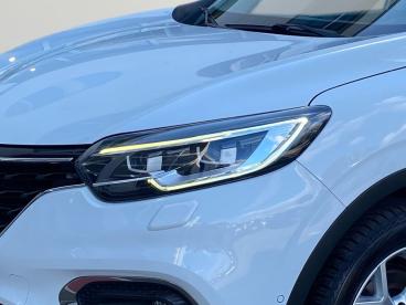 SPOTICAR Renault Kadjar 1.3 Tce140 Limited Sound*navi*pdc Gebraucht - Suv Benzin Weiß - Berlin - 1201329478_5