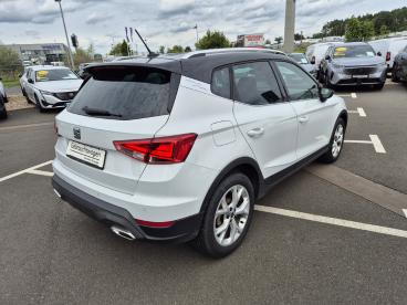 SPOTICAR Seat Arona Arona Gebraucht - Kleinwagen Benzin Weiß - Potsdam - 1201224752_4