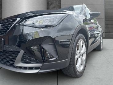 SPOTICAR Seat Arona 1.0 Tsi Arona Fr Led Shz Pdc Apple Carplay Gebraucht - Kleinwagen Benzin Schwarz - Oldenburg - 1201295481_4