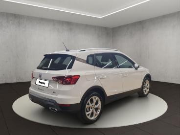 SPOTICAR Seat Arona 1.0 Tsi Fr Gebraucht - Kleinwagen Benzin Weiß - Aschaffenburg - 1201321668_5