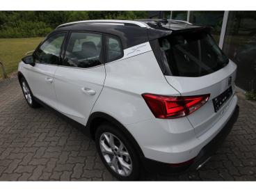 SPOTICAR Seat Arona Fr 1.0 Tsi Opf Led Carplay Navi Acc Gebraucht - Kleinwagen Benzin Weiß - Neumünster - 1201340230_4