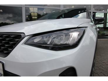 SPOTICAR Seat Arona Fr 1.0 Tsi Opf Led Carplay Navi Acc Gebraucht - Kleinwagen Benzin Weiß - Neumünster - 1201340230_5
