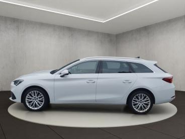 SPOTICAR Seat Leon Sportstourer 2.0 Tdi Xcellence Allwetterreifen Nav Gebraucht - Limousine Diesel  - Aschaffenburg - 1201201028_2