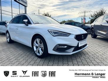 SPOTICAR Seat Leon Leon Gebraucht - Limousine Benzin Weiß - Potsdam - 1201269905_1