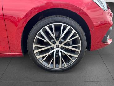 SPOTICAR Seat Leon Xcellence 1.4 *navi*rfk*ahk*uvm Xcellence E-hybrid Gebraucht - Limousine Plug-in Hybrid Rot - Holzminden - 1201312381_5