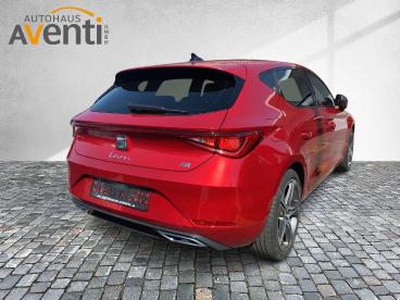 SPOTICAR Seat Leon Fr *ahk*dsg*acc*kamera*gsd*navi*led*apple* Gebraucht - Limousine Benzin Rot - Bamberg - 1201317743_3