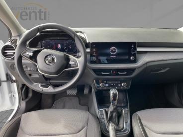 SPOTICAR Skoda Fabia Selection *ahk*dsg*acc*led*lane Assist*pdc* Gebraucht - Kleinwagen Benzin Weiß - Bamberg - 1201174390_4