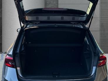 SPOTICAR Skoda Fabia Ambition 1.0 Pdc Sitzh. Allwetter Led Dab Gebraucht - Kleinwagen Benzin  - Hamburg - 1201207805_5