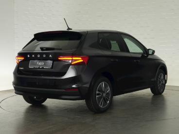 SPOTICAR Skoda Fabia Selection Tsi+led+ruckfahrkamera+sitz-/lenkradheiz Gebraucht - Kleinwagen Benzin Schwarz - Coesfeld - 1201223066_2