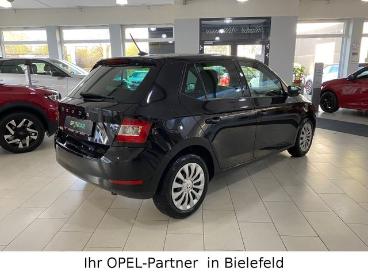 SPOTICAR Skoda Fabia Ambition Automatik/shz/rfk/navi/gjr Gebraucht - Kleinwagen Benzin Schwarz - Bielefeld - 1201267897_4
