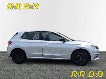 SPOTICAR Skoda Fabia 1.0 Selection Klima Parkpilot Bt Carplay Gebraucht - Kleinwagen Benzin Silber - Soest - 1201299341_4