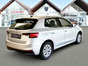 SPOTICAR Skoda Fabia Fabia Essents70/1.0 M5f Gebraucht - Kleinwagen Benzin Silber - Altmittweida - 1201327011_4