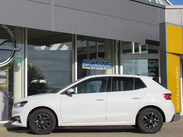 SPOTICAR Skoda Fabia 1.0 Tsi Selection Led Carplay Pdc Alu 15 Gebraucht - Kleinwagen Benzin Weiß - Staßfurt - 1201339766_3