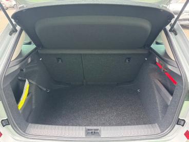 SPOTICAR Skoda Kamiq Selection Dsg Navi Uber Handy+kamera+led Gebraucht - Suv Benzin Silber - Olpe - 1201211717_4