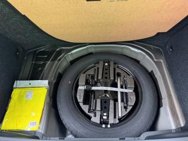 SPOTICAR Skoda Kamiq Selection Dsg Navi Uber Handy+kamera+led Gebraucht - Suv Benzin Grau - Olpe - 1201211718_5