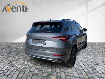 SPOTICAR Skoda Karoq Sportline *dsg*acc*allwetter*pdc*led*navi* Gebraucht - Suv Benzin Grau - Bamberg - 1201246694_3