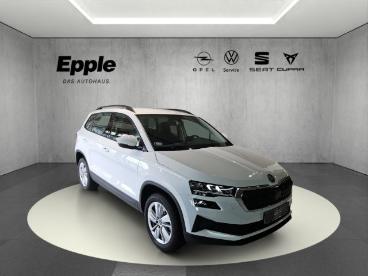 SPOTICAR Skoda Karoq Selection 1.5 Tsi Navi Led Shz Pdc Kamera Gebraucht - Suv Benzin Weiß - Rutesheim - 1201292349_1