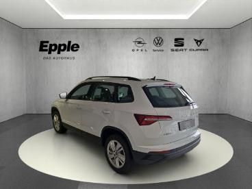 SPOTICAR Skoda Karoq Selection 1.5 Tsi Navi Led Shz Pdc Kamera Gebraucht - Suv Benzin Weiß - Rutesheim - 1201292349_5