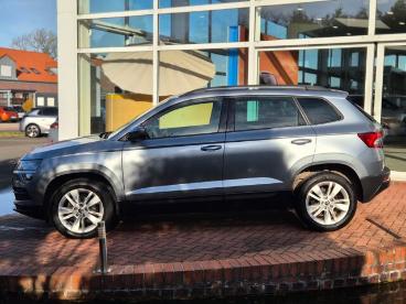 SPOTICAR Skoda Karoq Ambition Navi/klima/sitzhzg./mf-lenkrad Gebraucht - Suv Benzin Grau - Hinte - 1201298208_3