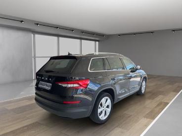 SPOTICAR Skoda Kodiaq Style 2.0 150 Dsg7 Tdi Pdc/shz/led/navi Gebraucht - Suv Diesel Schwarz - Leipzig - 1201296245_3