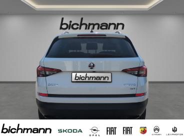 SPOTICAR Skoda Kodiaq Soleil 4x4 Sthz Leder 19´´ El. Heck Rfk Gebraucht - Suv Benzin Weiß - Menden - 1201350749_5