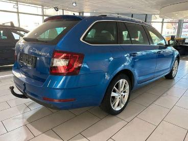 SPOTICAR Skoda Octavia Combi Style 1.5tsi Led/navi/shz/ahk Gebraucht - Kombi Benzin Blau - Schöningen - 1201198048_4