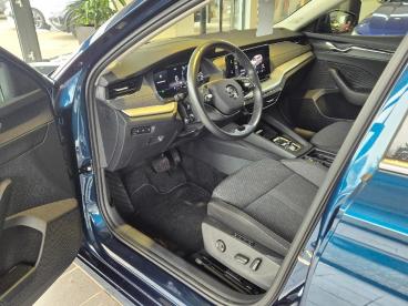 SPOTICAR Skoda Octavia Style 2.0 Tdi Android Auto*rfk*hud*navi Gebraucht - Kombi Diesel  - Zerbst - 1201239733_5